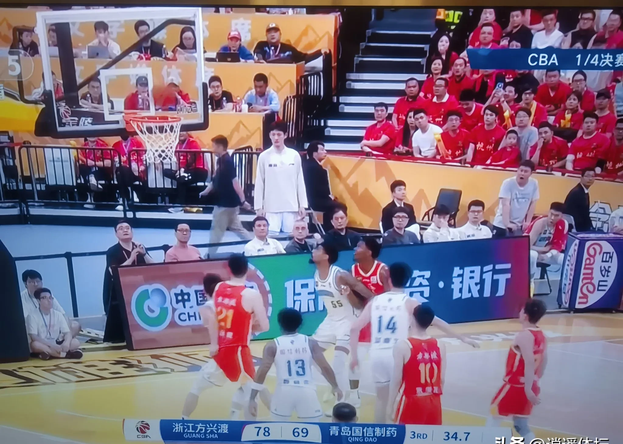 星空体育入口包含清晨体能课后，辽宁本钢刷新队史纪录备战中超，话题不断，阵容厚度经受考验的词条