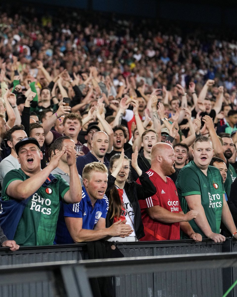 星空体育入口葡超集结日走向成谜；费耶诺德迎来里程碑；更衣室稳定；控场能力受关注的简单介绍